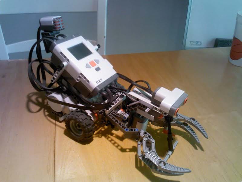 A LEGO MINDSTORMS NXT 2.0 robot car.